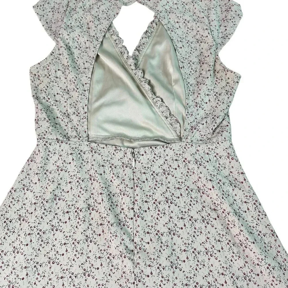 Lulus Off-White Floral Print Dress Mini Open Back Ruffle Size Medium Women's - Picture 9 of 12